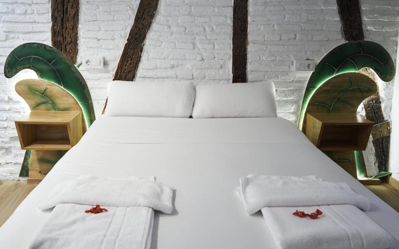 Pension Aliciazzz Bed And Breakfast Bilbao Kültér fotó