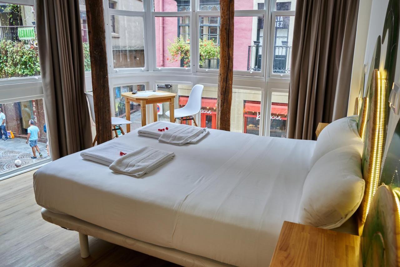 Pension Aliciazzz Bed And Breakfast Bilbao Kültér fotó