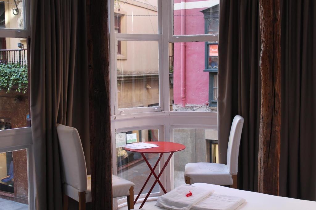 Pension Aliciazzz Bed And Breakfast Bilbao Szoba fotó