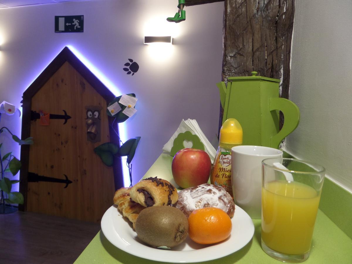 Pension Aliciazzz Bed And Breakfast Bilbao Kültér fotó